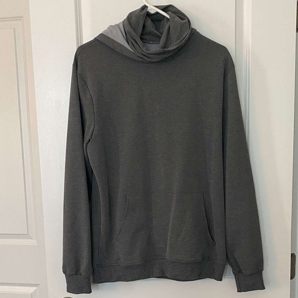 Men's Gray Sweater